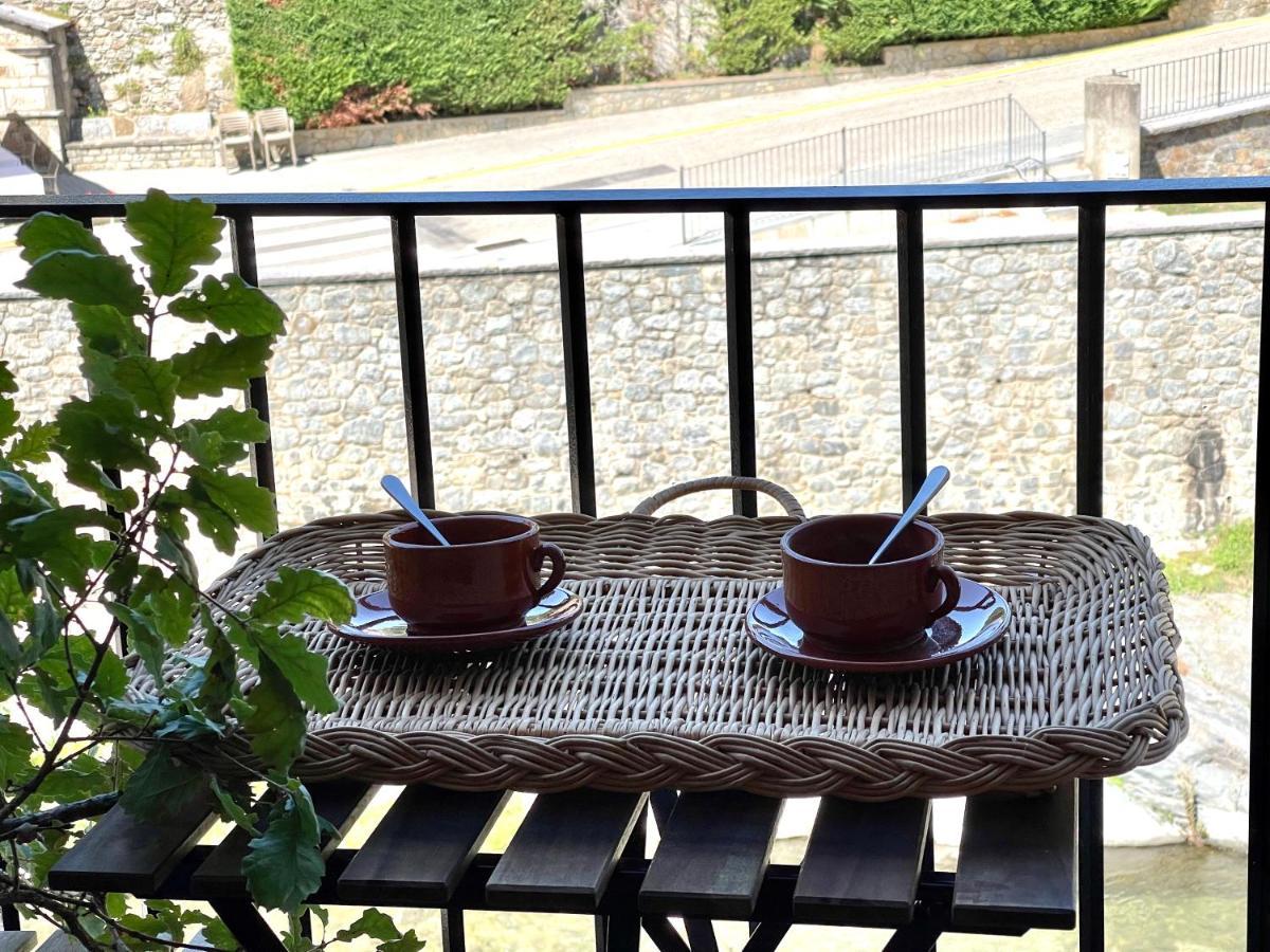 Apartamento Colgante Al Rio Con Vistas Al Puente Camprodon Exteriér fotografie