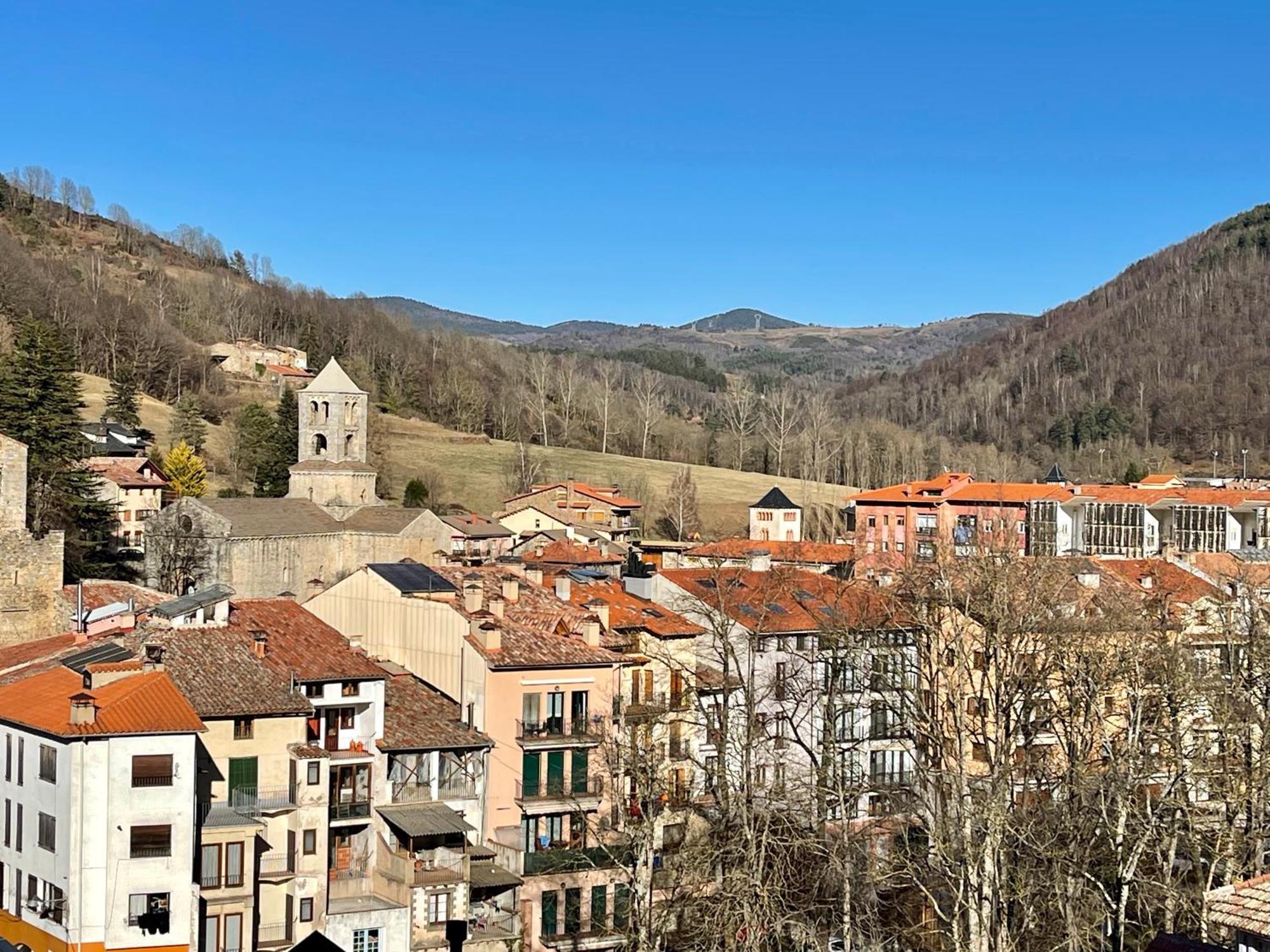 Apartamento Colgante Al Rio Con Vistas Al Puente Camprodon Exteriér fotografie