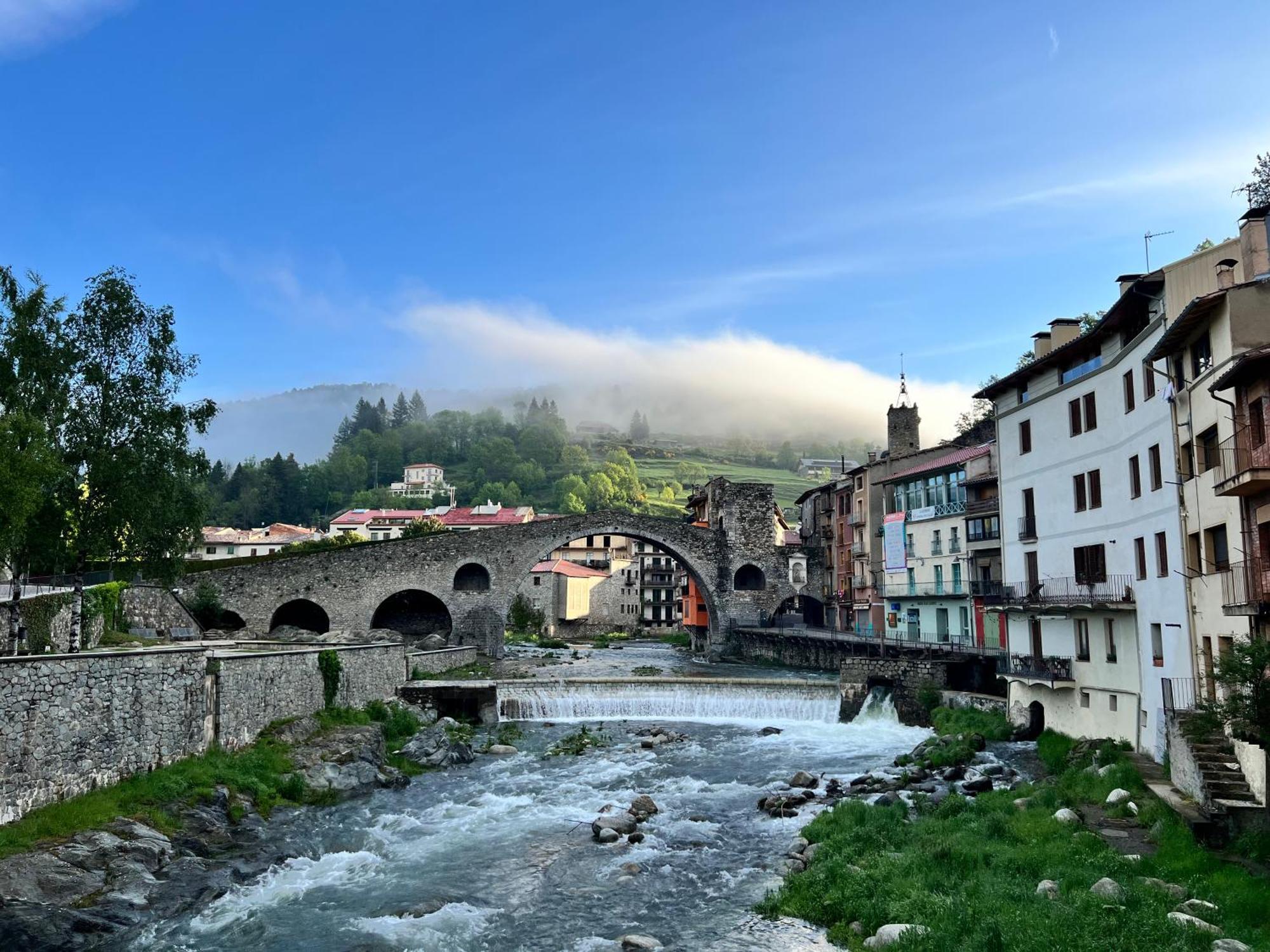 Apartamento Colgante Al Rio Con Vistas Al Puente Camprodon Exteriér fotografie